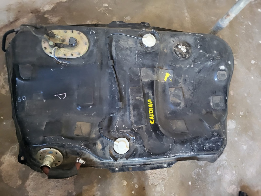 Tanque de gasolina de Toyota caldina